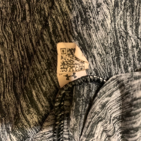 Under Armour dri-fit tshirt - Picture 4 of 4